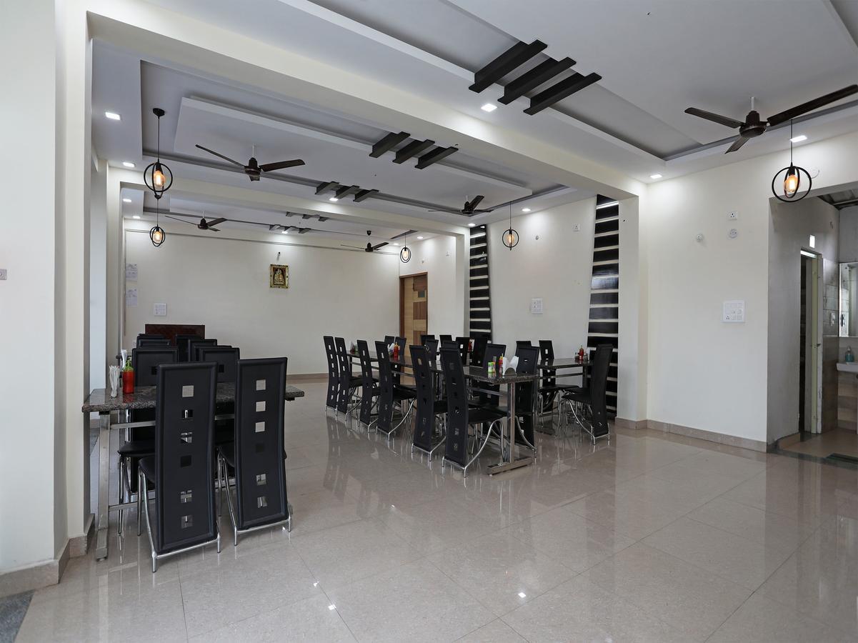 Hotel Kss Inn Doiwala Екстер'єр фото