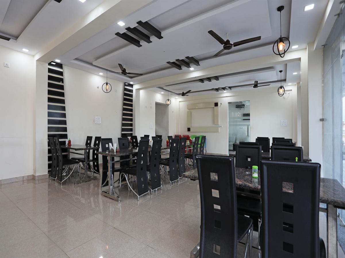 Hotel Kss Inn Doiwala Екстер'єр фото